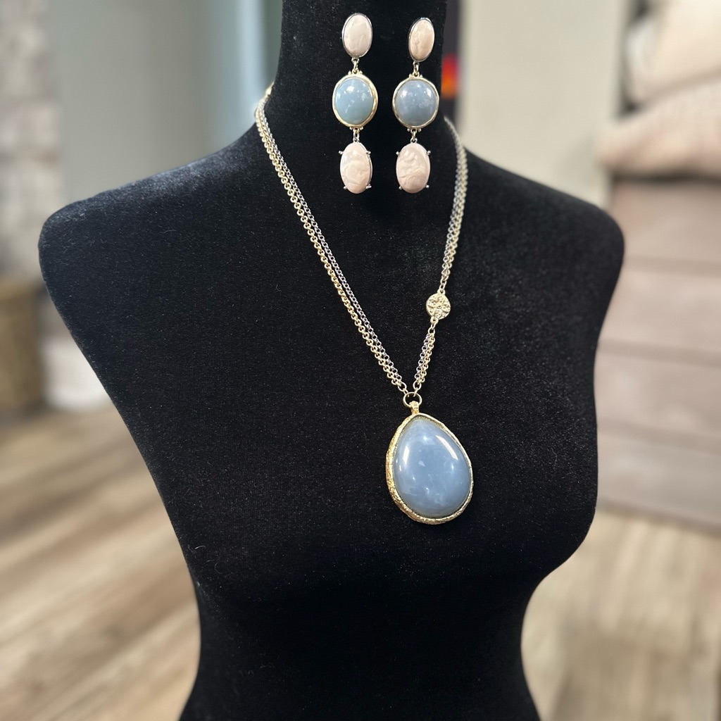 Chico's Light Blue Necklace With Pendant And Chain With Earrings